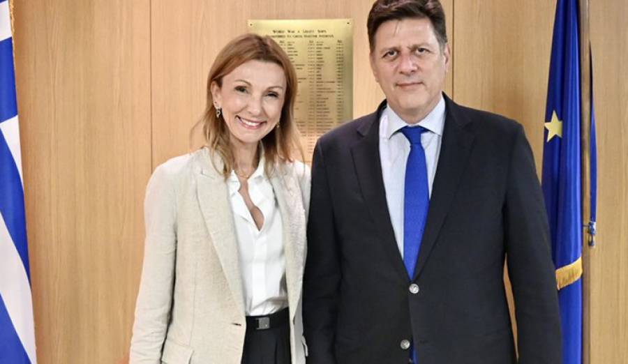 Συνάντηση Μ. Βαρβιτσιώτη με την Ένωση Ελλήνων Εφοπλιστών