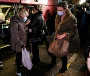 515 Ουκρανοί πρόσφυγες εισήλθαν το τελευταίο 24ωρο (3/3/2022) στην Ελλάδα - 2.704 από την αρχή του πολέμου