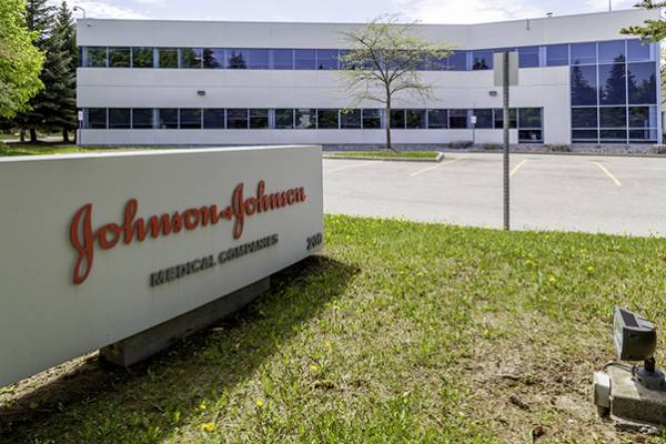 Johnson &amp; Johnson: Ενέκρινε την αγορά ίδιων μετοχών 5 δισ. δολαρίων