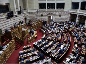Με 191 «ΝΑΙ» υπερψηφίστηκε στη Βουλή η αμυντική συμφωνία Ελλάδας - Γαλλίας