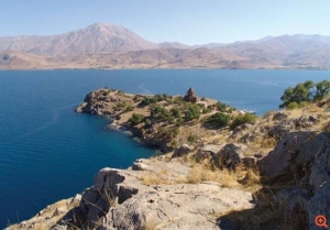 Τουρκία: Πλοιάριο με 60 μετανάστες βυθίστηκε στη λίμνη Βαν - Τουλάχιστον έξι νεκροί