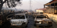 Στις 77 οι πληγείσες επιχειρήσεις από την μεγάλη πυρκαγιά στη Βαρυμπόμπη
