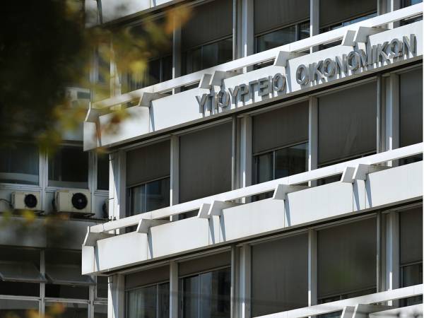 Ο χάρτης των πληρωμών και των ελαφρύνσεων το 2026