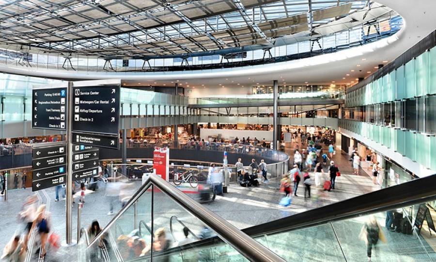 Το αεροδρόμιο της Ζυρίχης σταματά τις ανακοινώσεις στη γαλλική γλώσσα