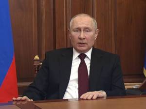 Διάγγελμα Πούτιν: Αναγνωρίζει την ανεξαρτησία των Ντόνετσκ και Λουγκάνσκ – «Η ανατολική Ουκρανία είναι αρχαία ρωσική γη»