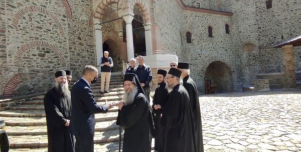 Επίσκεψη υφυπουργού Εθνικής Άμυνας Αλκ. Στεφανή στο Άγιον Όρος