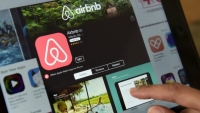 Airbnb: Δεσμευτικοί κανόνες ασφαλείας για τον κορωνοϊό από ιδιοκτήτες και ενοικιαστές