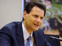 Σκυλακάκης: Απαραίτητη προϋπόθεση για την επιστροφή των επιπλέον χρεώσεων η δήλωση του ακινήτου ως α΄ κατοικία