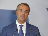Σταϊκούρας: Στα 1,4 δισ. ευρώ το κόστος για αποκατάσταση ζημιών και αναπτυξιακά έργα στη Θεσσαλία