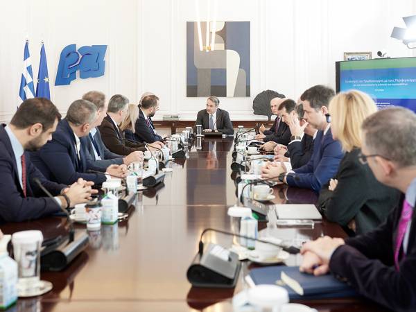 Μητσοτάκης για ευλογιά αιγοπροβάτων: «Όχι» στον εμβολιασμό, «ναι» σε μέτρα για τη βιοασφάλεια