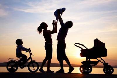 Voucher 800 ευρώ σε οικογένειες: Άνοιξε η πλατφόρμα για αιτήσεις
