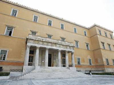 Την Κυριακή στις 6μμ η ορκωμοσία των βουλευτών