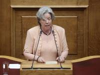Διεγράφη από την Κοινοβουλευτική Ομάδα του ΣΥΡΙΖΑ η Αθηνά Λινού