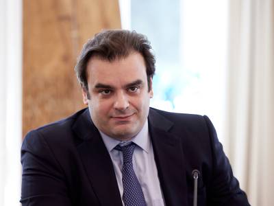 Κ. Πιερρακάκης: «Στη διεθνή καταιγίδα στις τιμές ενέργειας, απαντάμε με διπλή ασπίδα προστασίας στο πετρέλαιο θέρμανσης»