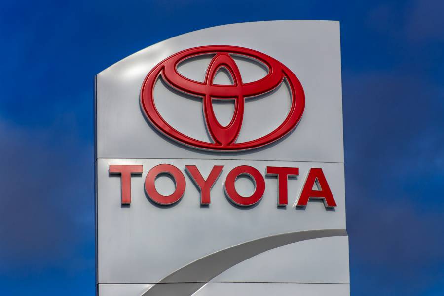 Toyota: Διατηρεί τον τίτλο της κορυφαίας αυτοκινητοβιομηχανίας στον κόσμο με ρεκόρ πωλήσεων το 2025