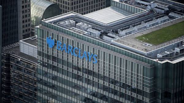 Barclays: Ανακοίνωσε καθαρά κέρδη στα 8,11 δισ. δολάρια για το α΄ εξάμηνο