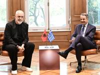 Μητσοτάκης προς Ράμα: Σημαντική ευκαιρία να λύσουμε εκκρεμή ζητήματα