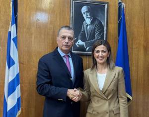 Συνάντηση Ειρ. Αγαπηδάκη - Αλκ. Στεφανή για την ενίσχυση του Κέντρου Υγείας Καρυών στο Άγιο Όρος