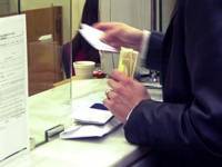 «Νόμος Κατσέλη»: Τι σημαίνει για τους δανειολήπτες η απόφαση του Αρείου Πάγου