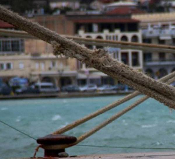 ΠΝΟ: 48ωρη πανελλήνια απεργία στα επιβατηγά πλοία