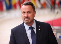 Σε σοβαρή, αλλά σταθερή κατάσταση νοσηλεύεται ο πρωθυπουργός του Λουξεμβούργου