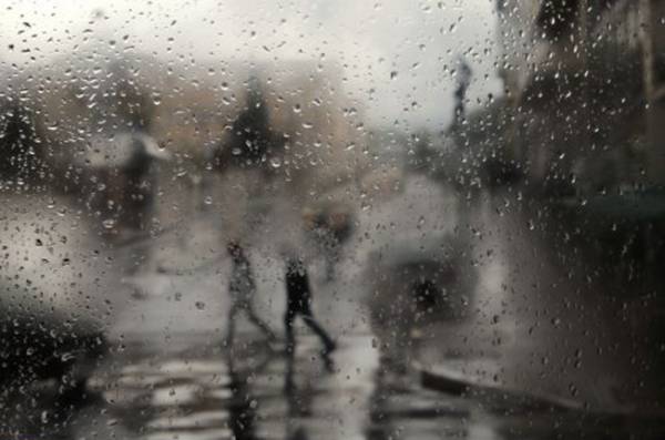 Έκτακτο δελτίο ΕΜΥ: Ισχυρές βροχές, καταιγίδες και μπουρίνια μέχρι το Σάββατο