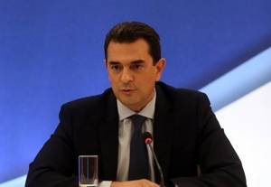 Σκρέκας: Έρχεται στήριξη και για τα νοικοκυριά με φυσικό αέριο