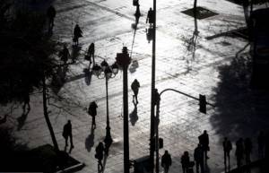ΔΥΠΑ: Καταβάλλεται σήμερα «μπόνους» 300 ευρώ σε 12.462 μακροχρόνια ανέργους
