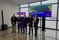 Fraport Greece: Το πρώτο φωτοβολταϊκό πάρκο στο αεροδρόμιο «Μακεδονία» με 4.877 πάνελ