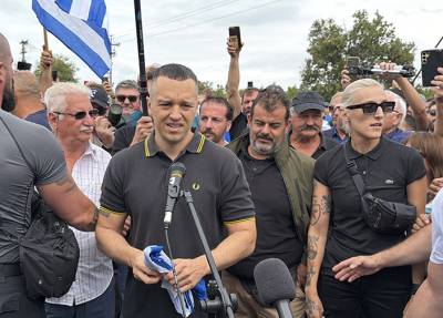 Αποφυλακίστηκε ο Ηλίας Κασιδιάρης - Ανακοίνωσε την ίδρυση κόμματος