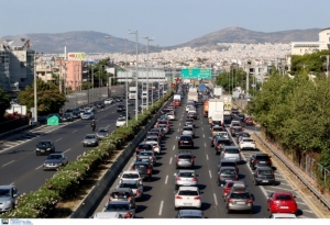 Μαζική αναχώρηση Αθηναίων πριν την καραντίνα
